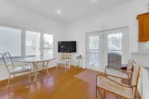 523 E 89th Pl, Chicago, IL 60619 - Photo 11