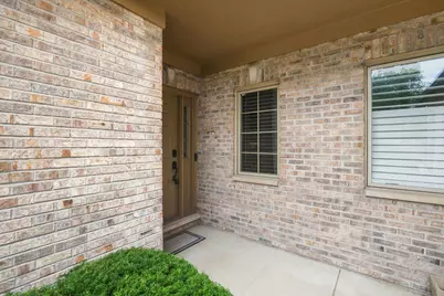 150 Santa Fe Lane, Willow Springs, IL 60480 - Photo 3