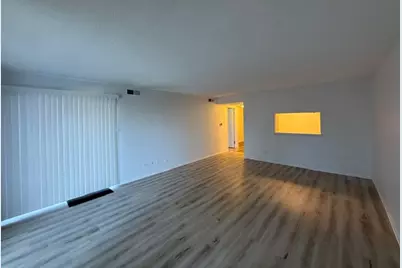 1265 N Sterling Avenue #107, Palatine, IL 60067 - Photo 3
