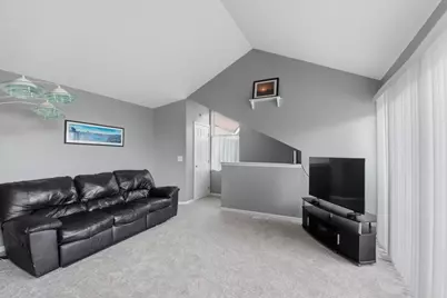1123 Courtland Drive #UNIT, Buffalo Grove, IL 60089 - Photo 5
