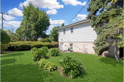 1469 Webster Lane, Des Plaines, IL 60018 - Photo 23