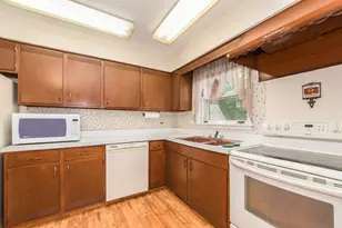 1469 Webster Ln, Des Plaines, IL 60018 - Photo 11