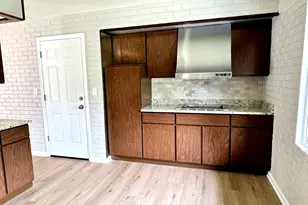 2508 Gabriel Ave, Zion, IL 60099 - Photo 13