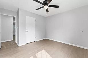 2508 Gabriel Ave, Zion, IL 60099 - Photo 15