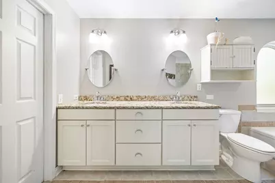 287 Rock Hall Court, Grayslake, IL 60030 - Photo 11