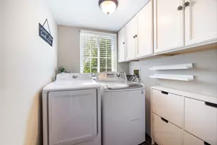 287 Rock Hall Ct, Grayslake, IL 60030 - Photo 9