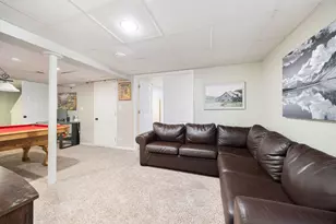 287 Rock Hall Ct, Grayslake, IL 60030 - Photo 19