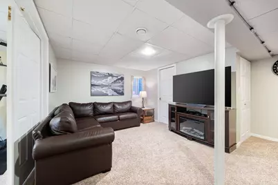 287 Rock Hall Court, Grayslake, IL 60030 - Photo 17