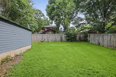 506 E Elm Street, Salem, IL 62881 - Photo 33