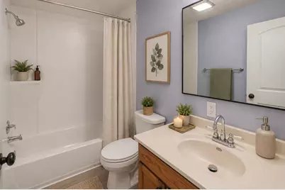 506 E Elm Street, Salem, IL 62881 - Photo 13