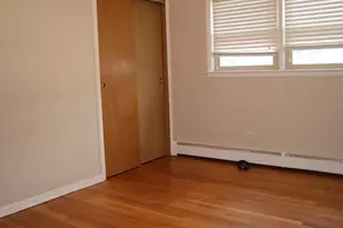 9647 S Sacramento Ave, Evergreen Park, IL 60805 - Photo 11
