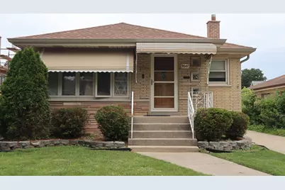9647 S Sacramento Avenue, Evergreen Park, IL 60805 - Photo 1