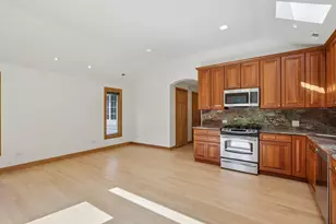 1607 Short Terrace, Des Plaines, IL 60018 - Photo 9