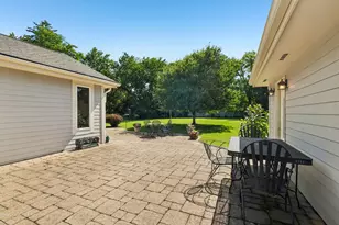 1607 Short Terrace, Des Plaines, IL 60018 - Photo 25
