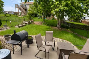 1307 Beacon Hill Ct, Normal, IL 61761 - Photo 19