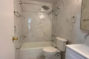 6171 N Sheridan Rd, Chicago, IL 60660 - Photo 13