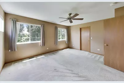 931 E Savannah Drive, Romeoville, IL 60446 - Photo 11