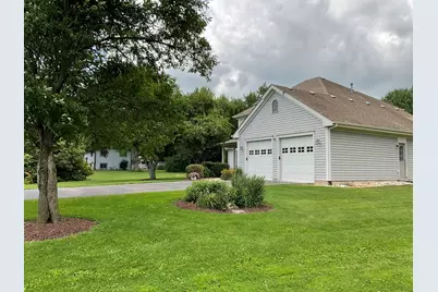 41W610 Silvana Drive, Elgin, IL 60124 - Photo 3