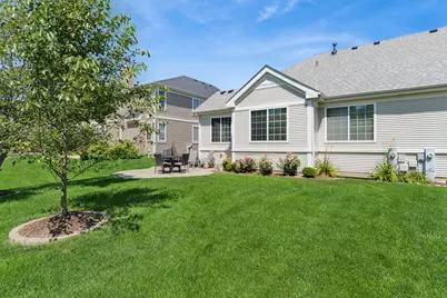 1074 Hampton Lane, Yorkville, IL 60560 - Photo 3