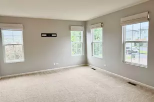 1678 Windward Dr, Pingree Grove, IL 60140 - Photo 3