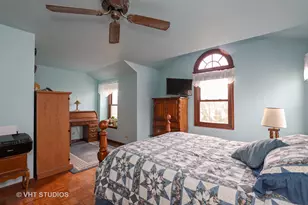 1162 Sandhurst Dr, Buffalo Grove, IL 60089 - Photo 9