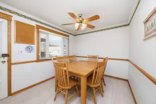 6204 N Emerson St, Rosemont, IL 60018 - Photo 7