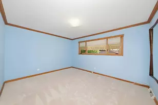 6204 N Emerson St, Rosemont, IL 60018 - Photo 11