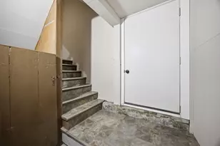 3608 W Wolfram St, Chicago, IL 60618 - Photo 35