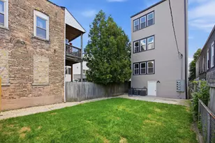 3608 W Wolfram St, Chicago, IL 60618 - Photo 39