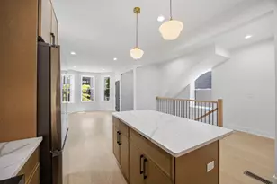 3608 W Wolfram St, Chicago, IL 60618 - Photo 13