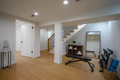 3608 W Wolfram Street, Chicago, IL 60618 - Photo 25