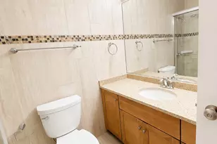 401 E Ontario St, Chicago, IL 60611 - Photo 5