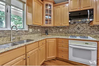 850 W Fabyan Parkway, Batavia, IL 60510 - Photo 21