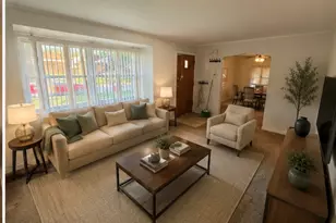 12800 S Parnell Ave, Chicago, IL 60628 - Photo 3