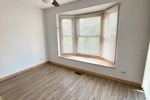 9513 Washington Ave, Morton Grove, IL 60053 - Photo 7