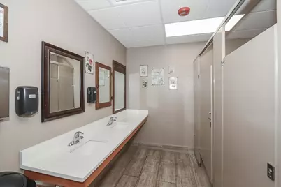 101-103 E Irving Park Road, Roselle, IL 60172 - Photo 25