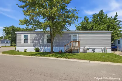 300 A Ok Court, Round Lake, IL 60073 - Photo 3