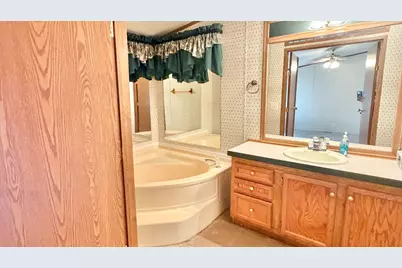 459 Meadowlark Circle, Sandwich, IL 60548 - Photo 11