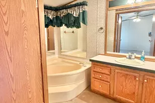459 Meadowlark Cir, Sandwich, IL 60548 - Photo 11