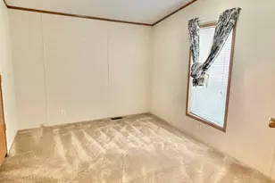 459 Meadowlark Cir, Sandwich, IL 60548 - Photo 15