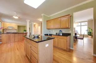 1105 Andover Dr, Mundelein, IL 60060 - Photo 17