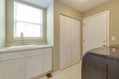 1105 Andover Drive, Mundelein, IL 60060 - Photo 21