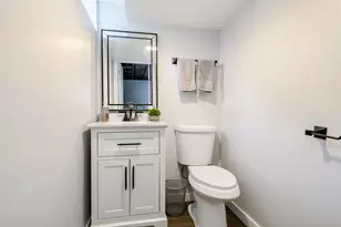 389 S West Ave, Elmhurst, IL 60126 - Photo 19