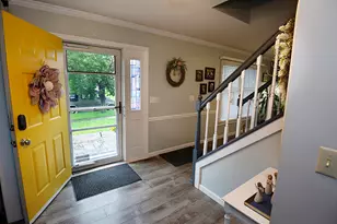 1 Harbor Pointe Ct, Bloomington, IL 61704 - Photo 11