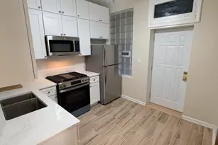 1455 N Washtenaw Ave, Chicago, IL 60622 - Photo 5