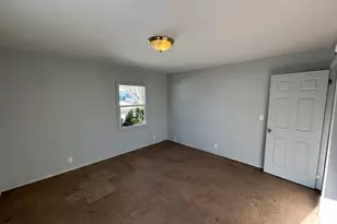 1013 Koehn Dr, Danville, IL 61832 - Photo 9