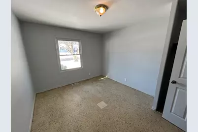 1013 Koehn Drive, Danville, IL 61832 - Photo 7