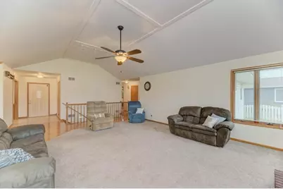 315 Coaler Drive, Coal City, IL 60416 - Photo 5