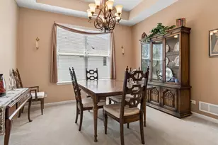 695 Cheshire Ct, Oswego, IL 60543 - Photo 5