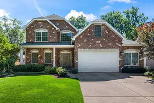 409 S Phelps Ave, Arlington Heights, IL 60004 - Photo 1